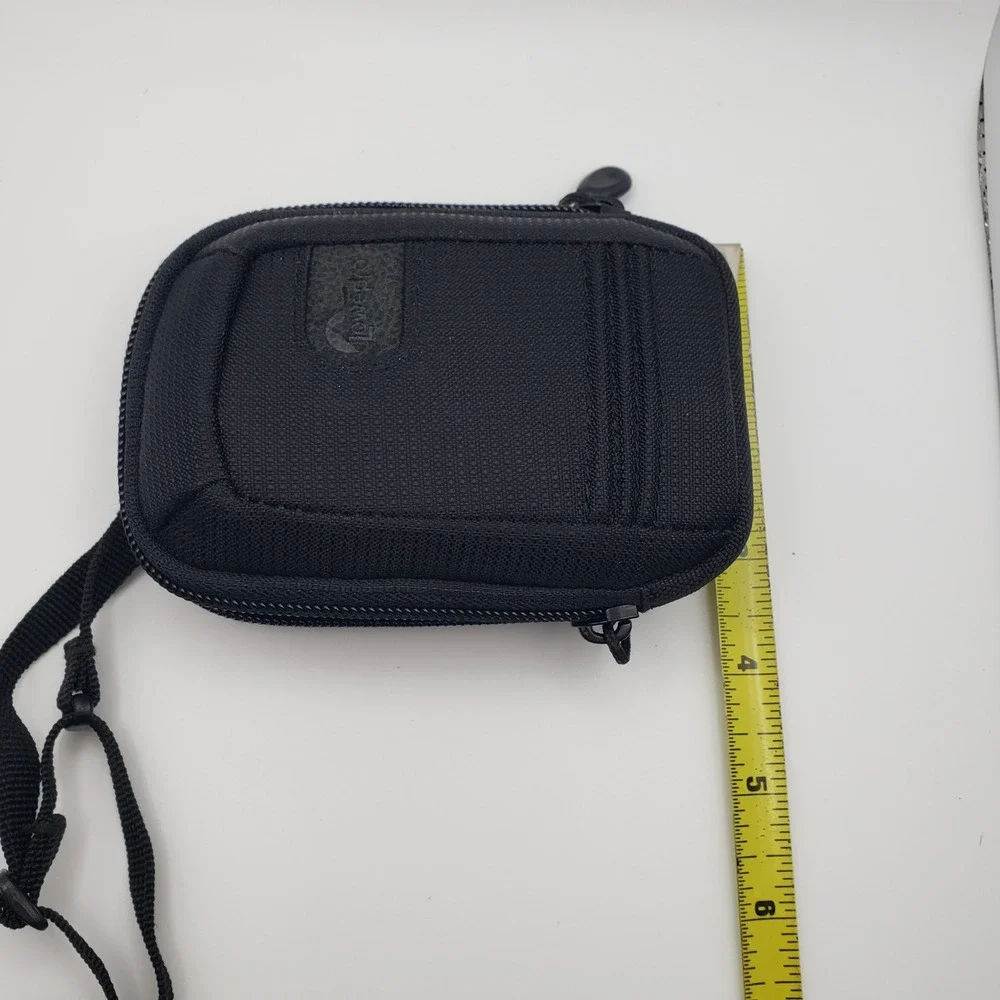 Lowepro camera pouch